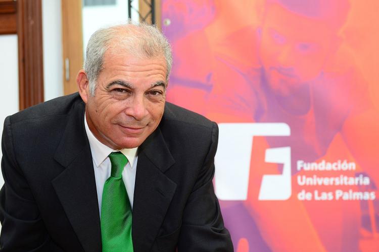 Carlos Estévez: “El desempleo de los jóvenes es un problema de todos, también es nuestro futuro”