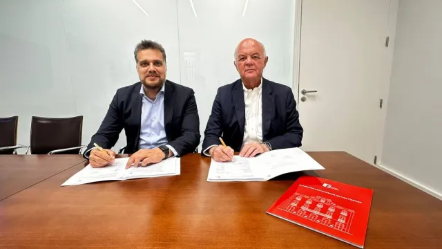 El Ilustre Colegio de Abogados de Las Palmas firma un acuerdo de  colaboración con la Cátedra Lizardo Martell Cárdenes